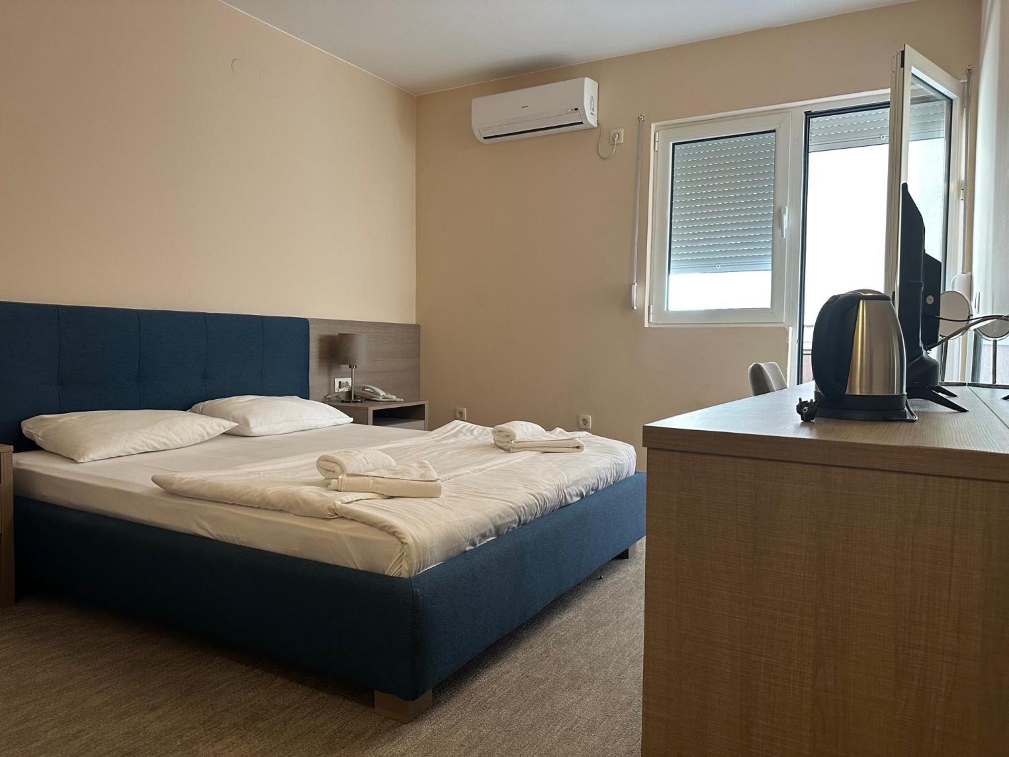 Garni Hotel Mb Budva Extérieur photo